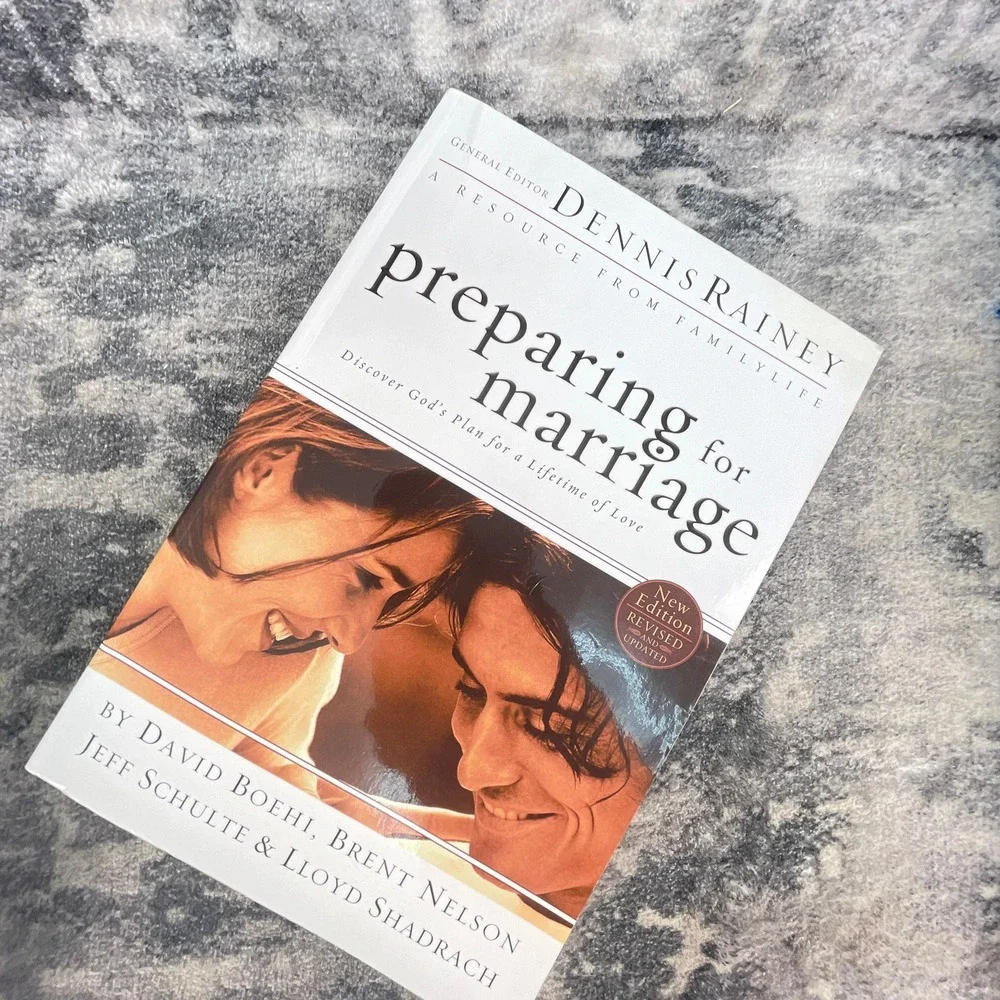 Preparing for Marriage Dennis Rainey FamilyLife Revised Updated Study Guide